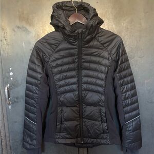 Lululemon Women’s Goose Down Black Puffer Jacket